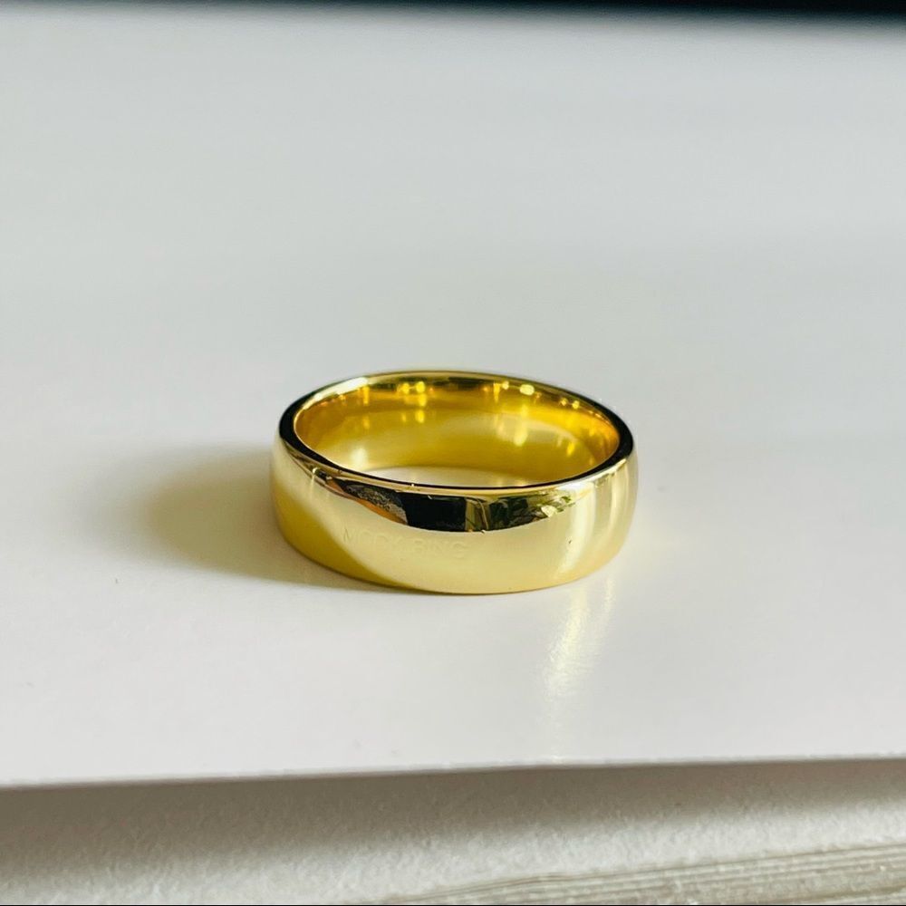 Yellow Gold 5mm plain Band Ring Size 6
